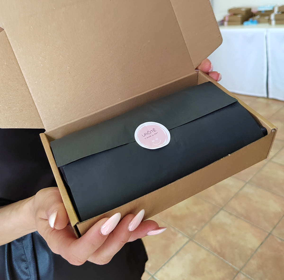 Svatební župánek černý - Nevěsta